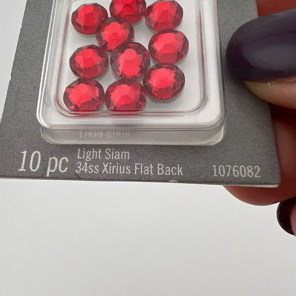 Swarovski‎ Light Siam 34ss Xirius Flat Back 10pc Red Crystals